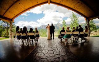 A beautiful Estes Park wedding ceremony