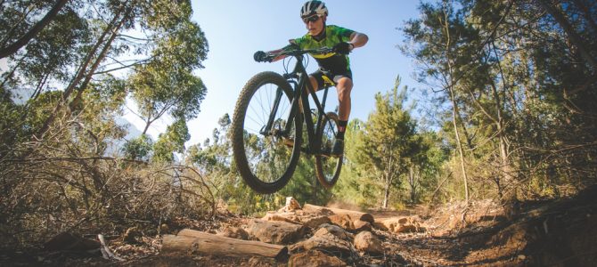 A man on a bike on a mountain biking trail in Estes Park, Colorado